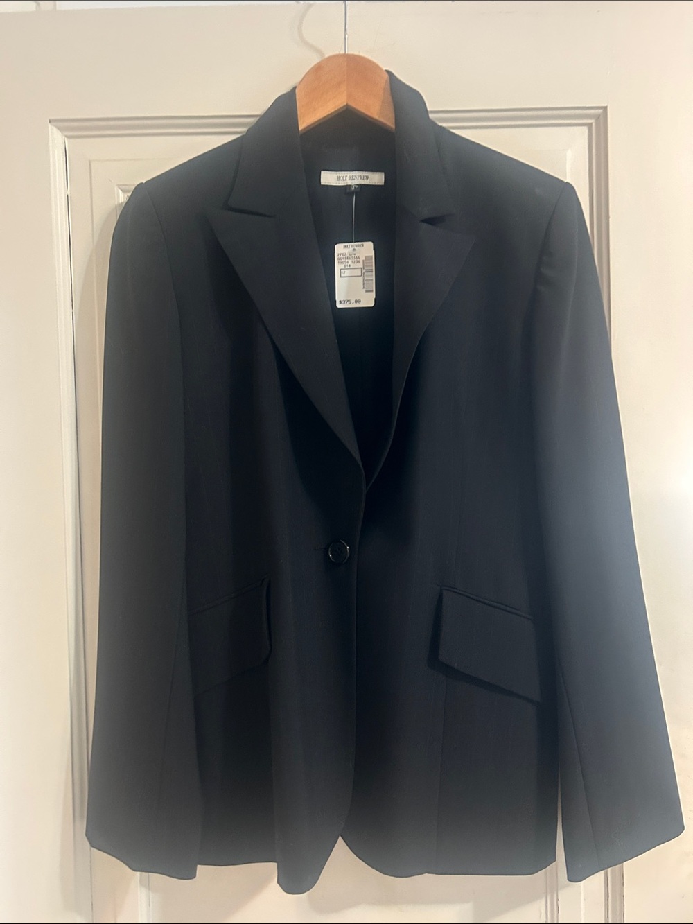 HOLT RENFREW Black with light grey pinstripe Women's Single-Button Blazer Jacket
